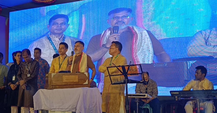 বসুন্ধরা সার্বজনীন পূজামণ্ডপের জন্য শফিকুল ইসলামের ১ লাখ টাকার অনুদান